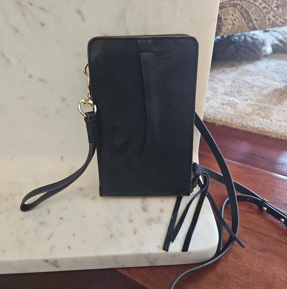 Vince Camuto Black Pebbled Leather Crossbody Phone Pouch with Wristlet